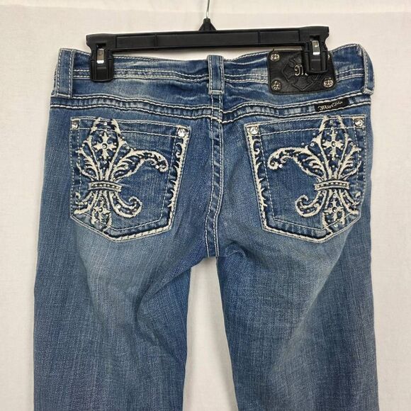 Miss Me Cropped Jeans 29 Clayton Fleur de Lis Bling - Picture 3 of 10